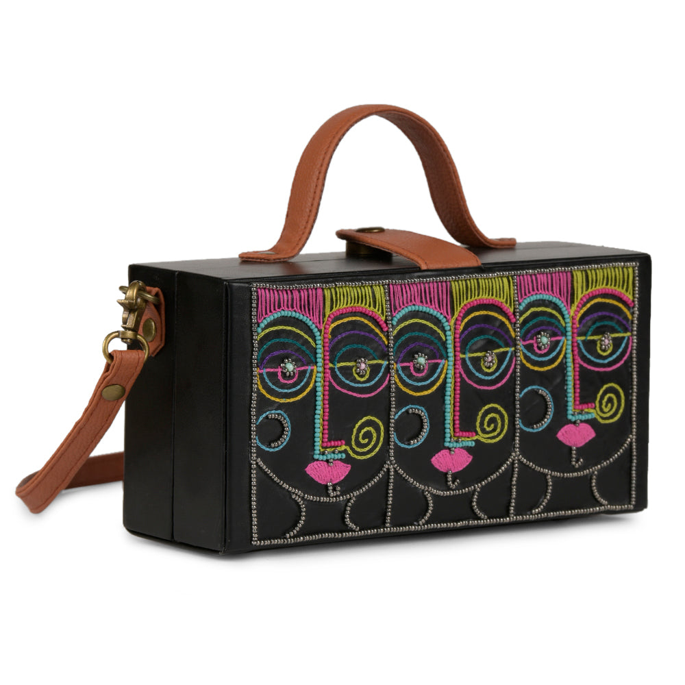 buy online hand embroidered bags, embroidered traveling bags, Anokhi hand embroidered clutch bags