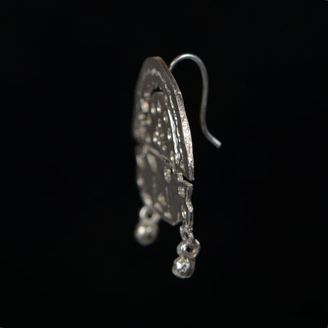 Order online Tribal Silver handcrafted sterling silver earrings- gonecase.in