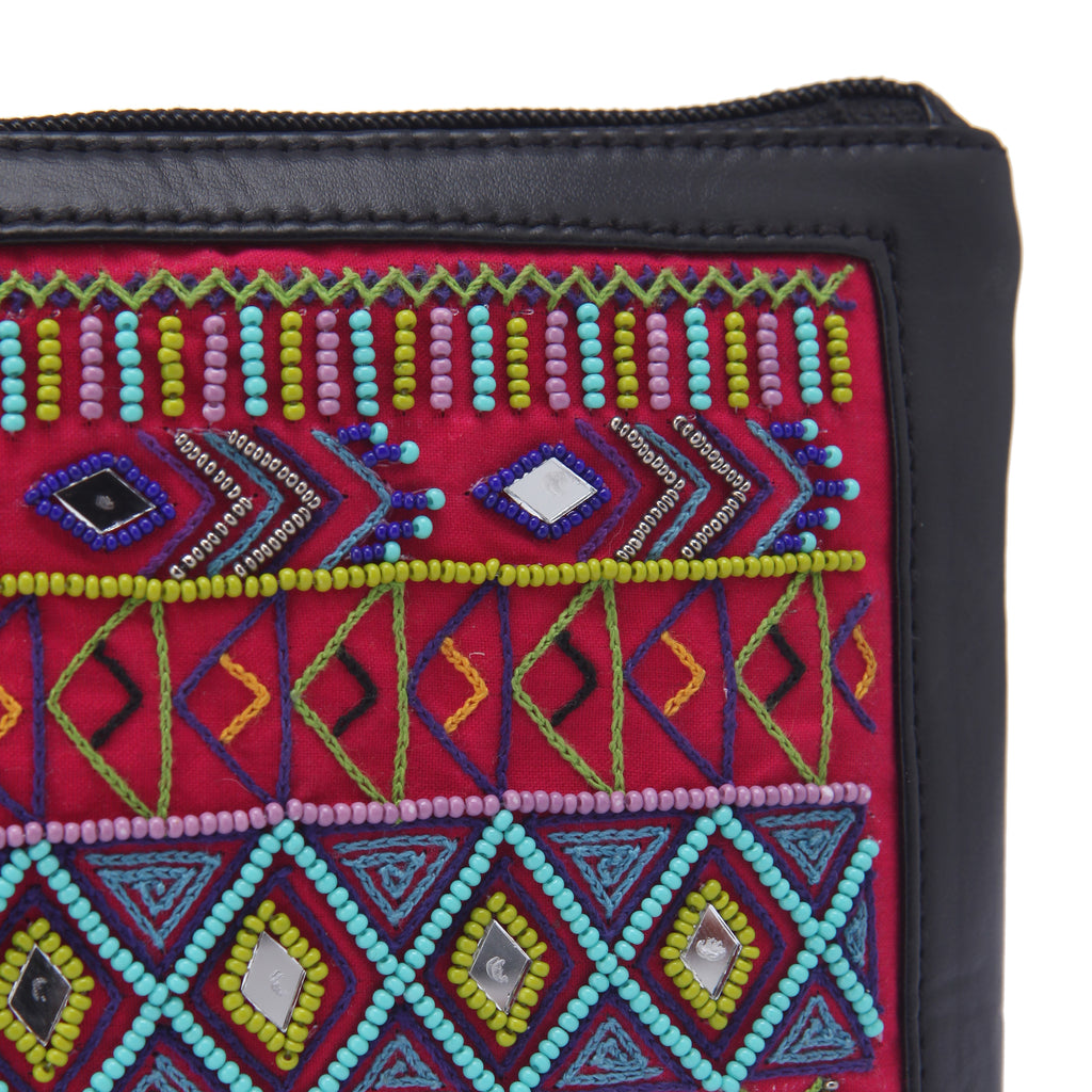 order online Pink Dhaka embroidered belt bag- gonecase.in